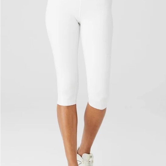 ALO Cropped Leggings - NWOT - Picture 7 of 7